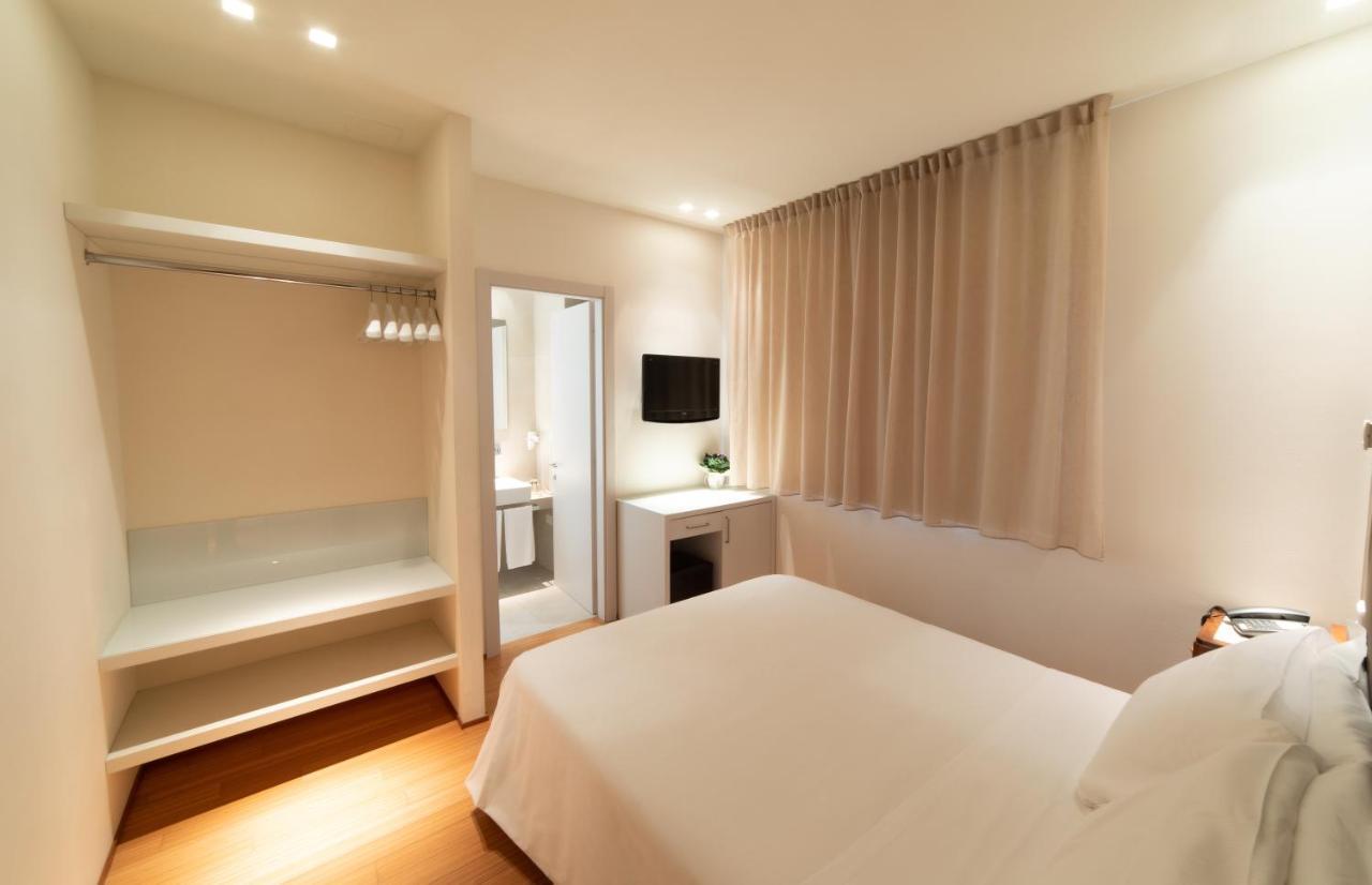 Hotel Country House La Radice Civitanova Marche Exterior photo